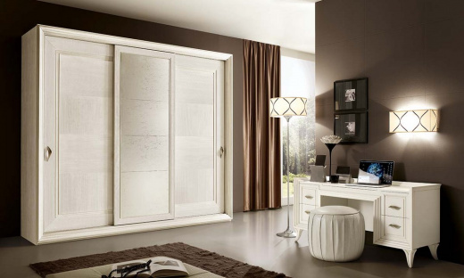 Ferretti e Ferretti Today Composition IV